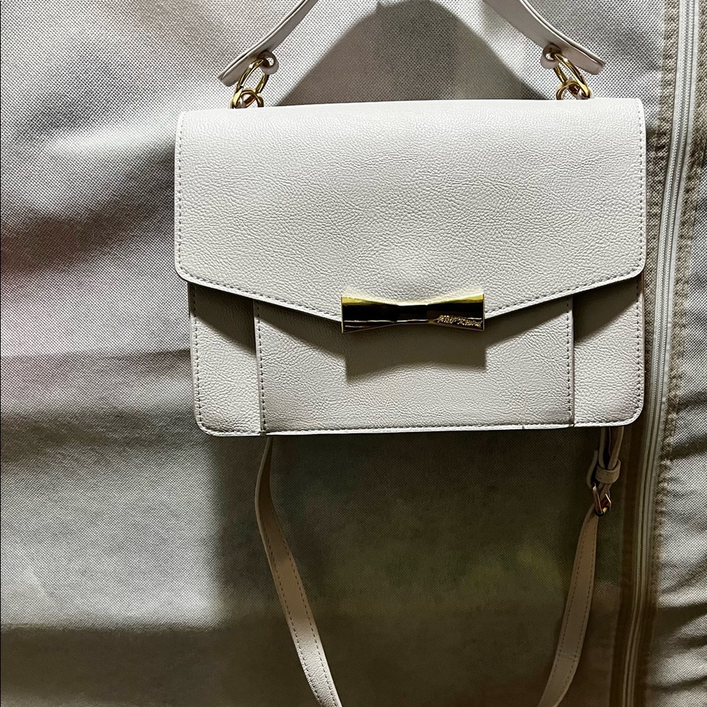 NWOT Betsey Johnson bag - Picture 4 of 16